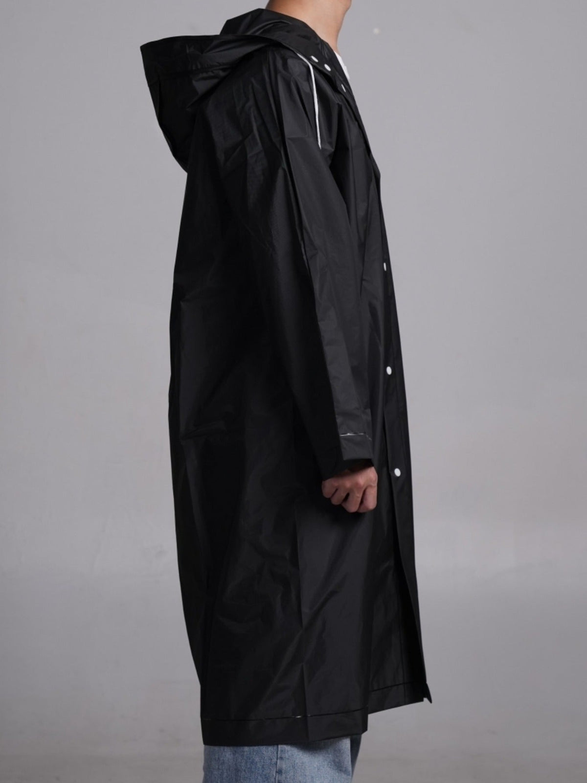 Imperméable à capuche pour hommes et femmes, veste de pluie longue, ample et ajustable par cordon de serrage, imperméable pour le cyclisme, la randonnée, la pêche et les sports de plein air, manteau de pluie noir minimaliste, tailles L à XXXL