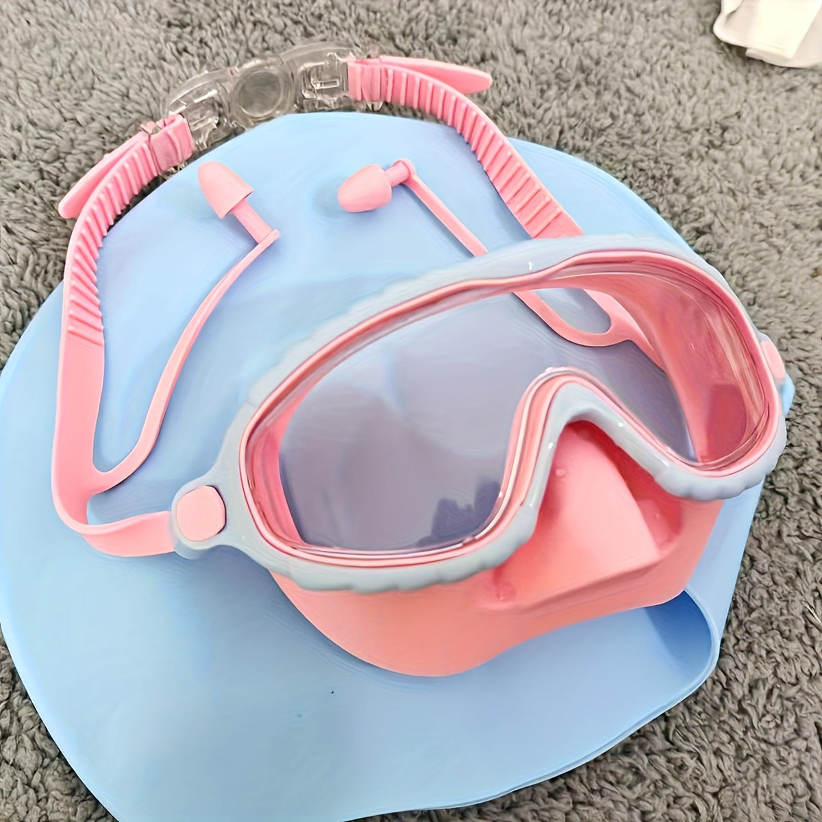 Lunettes de natation antibuée surdimensionnées, clarté haute définition, coussinets en silicone souple et confortable, sangle réglable, équipement de natation élégant pour piscine extérieure, plage et étang, rose bleu
