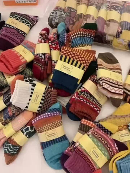 Chaussettes d'hiver épaisses pour femmes, lot de 5 paires – Chaussettes thermiques mi-hautes à carreaux, douces et chaudes pour la randonnée, le ski et les activités extérieures, poids lourd 250g, coffret cadeau de Noël
