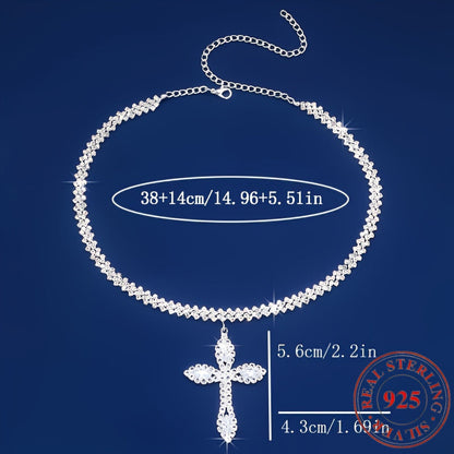 Collier avec pendentif croix en argent sterling 925 – Éclat de cristaux en zirconium cubique, design élégant et luxueux, cadeau parfait pour femmes et hommes pour un anniversaire, Noël et les occasions religieuses
