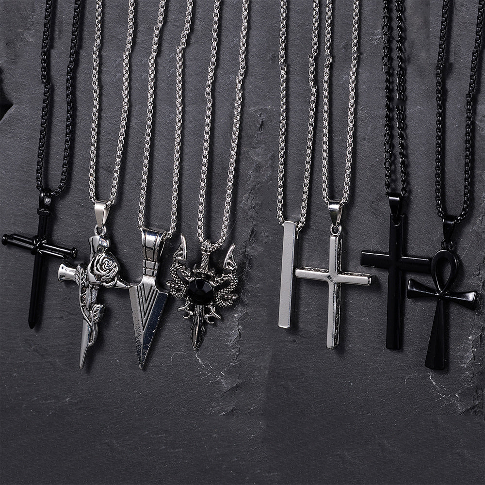 Lot de 8 colliers punk noirs pour homme – Chaînes à pendentif croix en acier inoxydable, bijoux streetwear gothiques, colliers superposés tendance pour homme, coffret cadeau style mixte