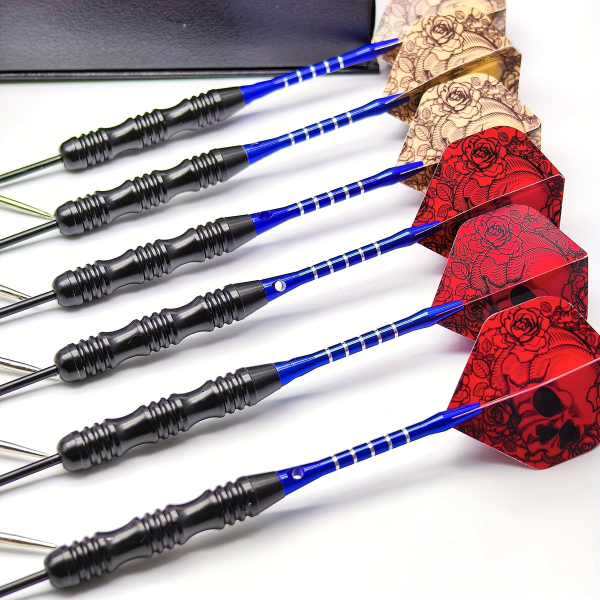 Ensemble de fléchettes à pointe en acier avec ailettes tête de mort – Coffret cadeau deluxe, pointe en fer et tige en alliage d'aluminium, tailles multiples – pour divertissement en club, compétitions sportives et parties de fléchettes décontractées