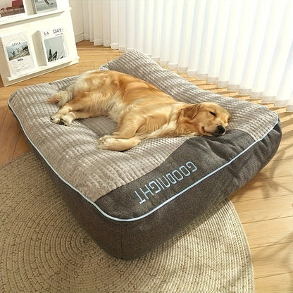 Canapé-lit futon de luxe à carreaux pour chiens et chats de taille moyenne et grande – Garnissage en polyester doux toutes saisons, fond antidérapant, parfait pour les golden retrievers, comprend des balles jouets en bonus, lit douillet pour chien