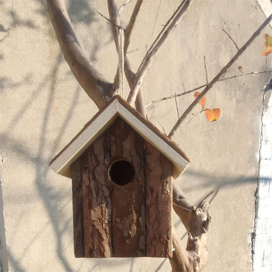Nichoir en bois naturel pour oiseaux avec corde de suspension, ventilé, idéal pour le jardin, la terrasse, le patio ou la cour, nichoir décoratif pour oiseaux sauvages.