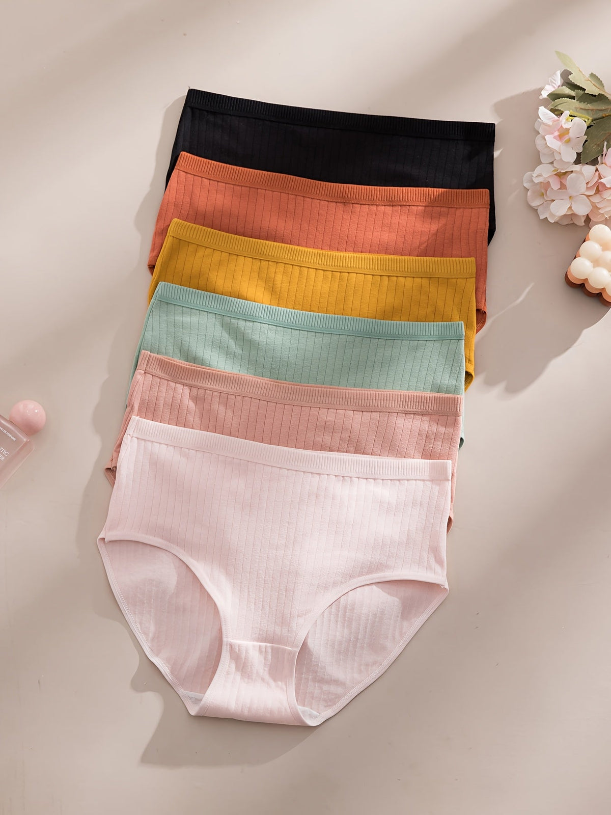 Lot de 6 culottes string côtelées – Sous-vêtements triangulaires pour femmes, doux, respirants et taille mi-haute, texture en maille côtelée, couleurs unies, culottes quotidiennes adaptées à la maternité