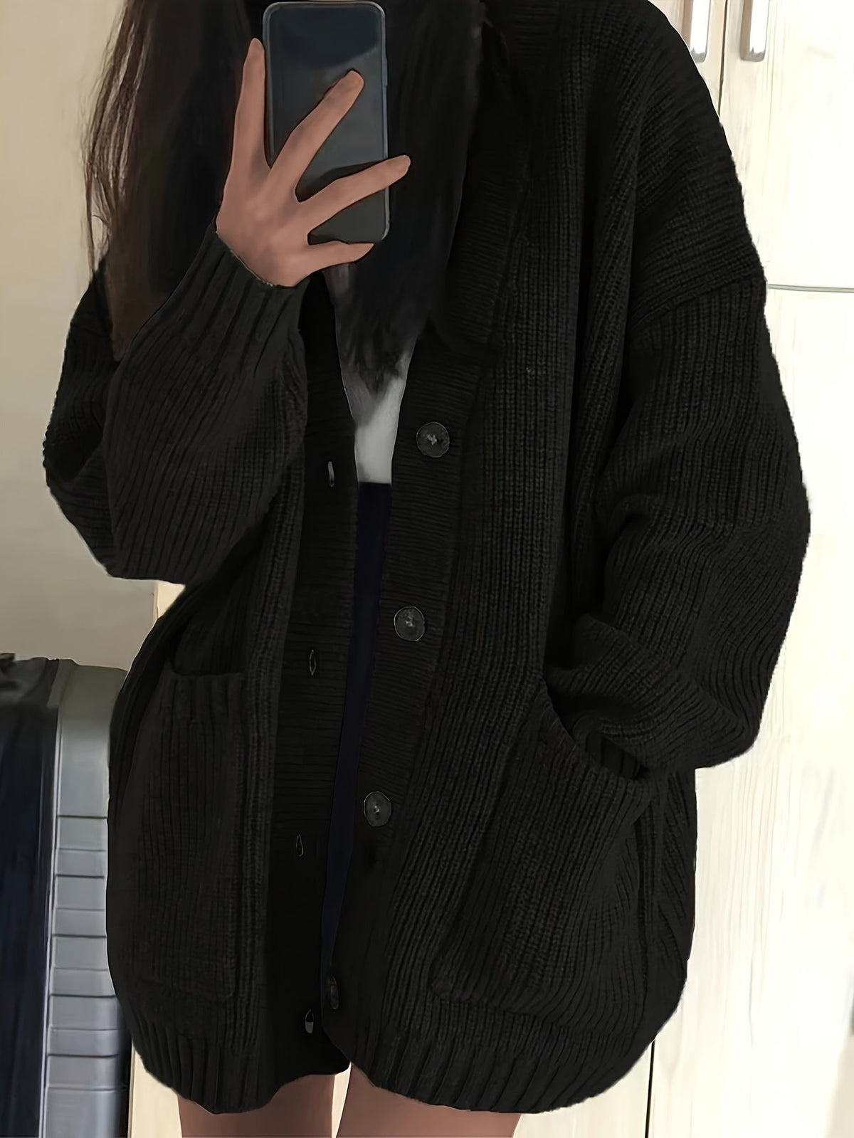 Gilet cardigan oversize en maille côtelée à col en V et boutons pour femme, idéal pour l'automne et l'hiver, confortable et décontracté.