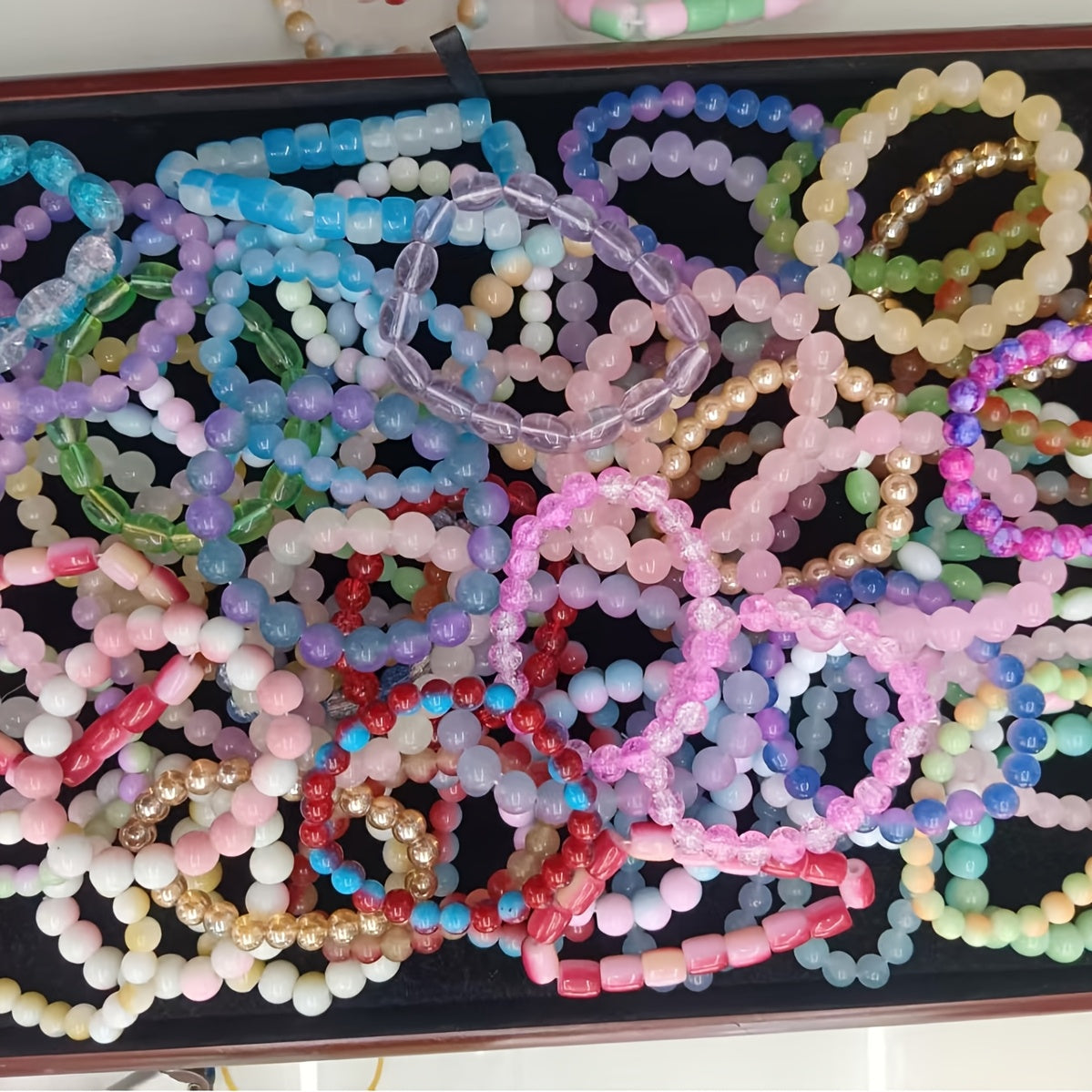 Ensemble de bracelets bohèmes en perles pour femmes, 30, 50, 80 pièces, perles en verre colorées, bracelets vintage empilables style bohème, assortiment aléatoire pour fêtes décontractées, vacances, accessoires de bijoux