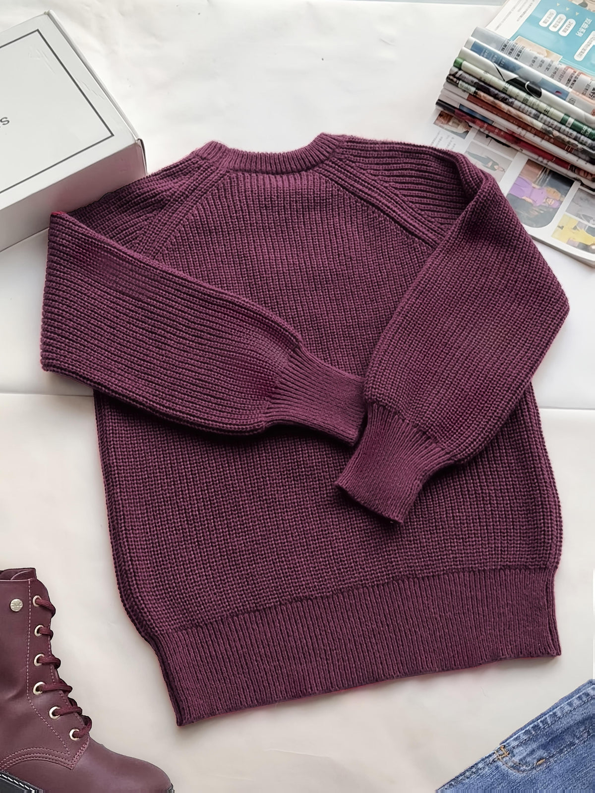 Pull-over oversize pour femme – Pull en tricot à manches longues, col rond, coupe ample et douce, haut confortable couleur unie pour l'automne et l'hiver, chemisier décontracté pour le quotidien, tailles S-XL, bordeaux, noir, bleu marine, café