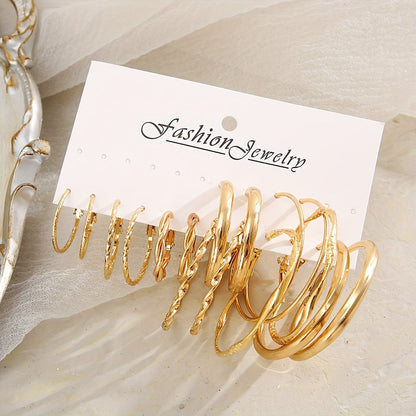 Ensemble de 16 boucles d'oreilles créoles torsadées pour femmes – Créoles dorées élégantes à large face, bijoux minimalistes pour le quotidien, les fêtes, les vacances et les rendez-vous, cadeau parfait