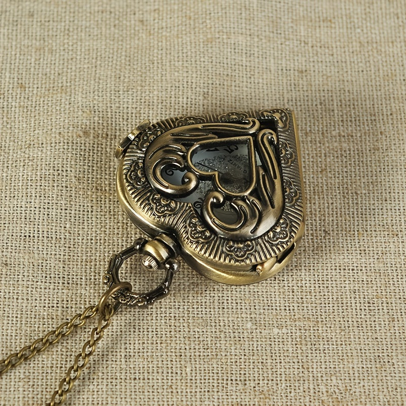 Collier montre de poche argenté en forme de cœur ajouré pour femme - Montre pendentif à quartz élégante, bijou vintage en acier inoxydable, cadeau idéal pour la fête des mères, la Saint-Valentin et les anniversaires