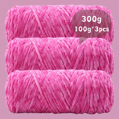 Fil chenille velours, lot de 3 pelotes de 300 g (3 x 100 g), laine douce et épaisse pour tricot et crochet, 47 couleurs, idéal pour débutants, artisanat de luxe pour pulls, écharpes, bonnets, poupées, sacs, amigurumi et projets DIY