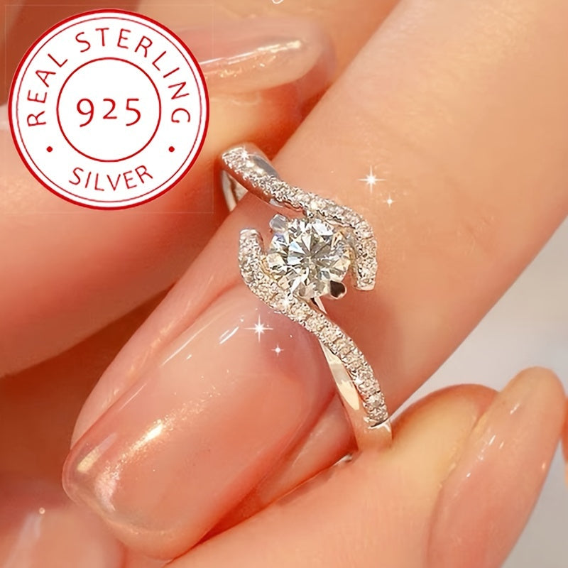 Bague de fiançailles en argent sterling 925 à quatre griffes et zircone torsadée – Anneau en spirale ajouré avec incrustation en oxyde de zirconium, tailles 6 à 10, cadeau de bague de promesse pour femme pour la Saint-Valentin