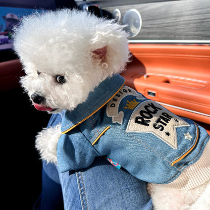 Veste en jean style rock pour petit chien – Vêtement décontracté imitation jean pour petits chiens, veste streetwear confortable de la taille XS à XL, tenue tendance bleue pour le quotidien et les sorties.