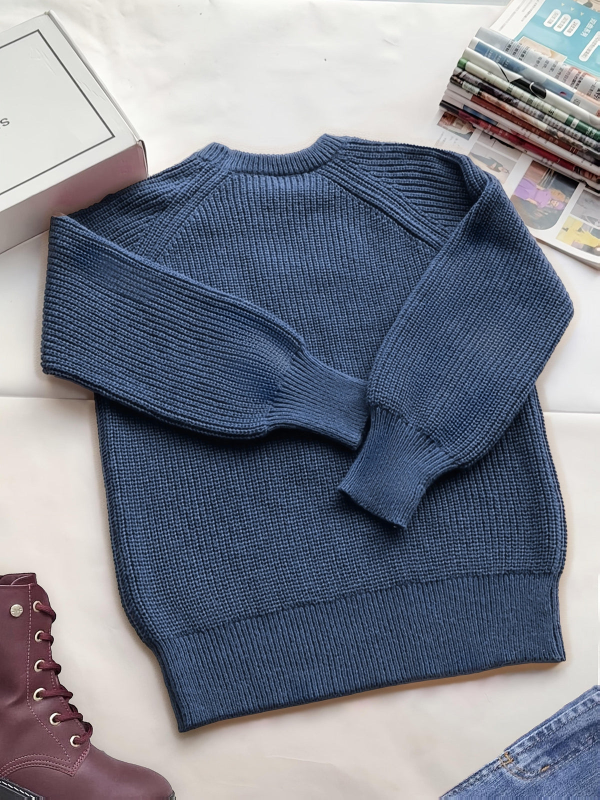 Pull-over oversize pour femme – Pull en tricot à manches longues, col rond, coupe ample et douce, haut confortable couleur unie pour l'automne et l'hiver, chemisier décontracté pour le quotidien, tailles S-XL, bordeaux, noir, bleu marine, café