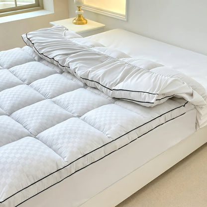 Surmatelas matelassé 1000 GSM rafraîchissant - Protège-matelas ajusté à poches profondes de 20 à 53 cm, doux pour lits simple, double, grand, très grand et très grand californien