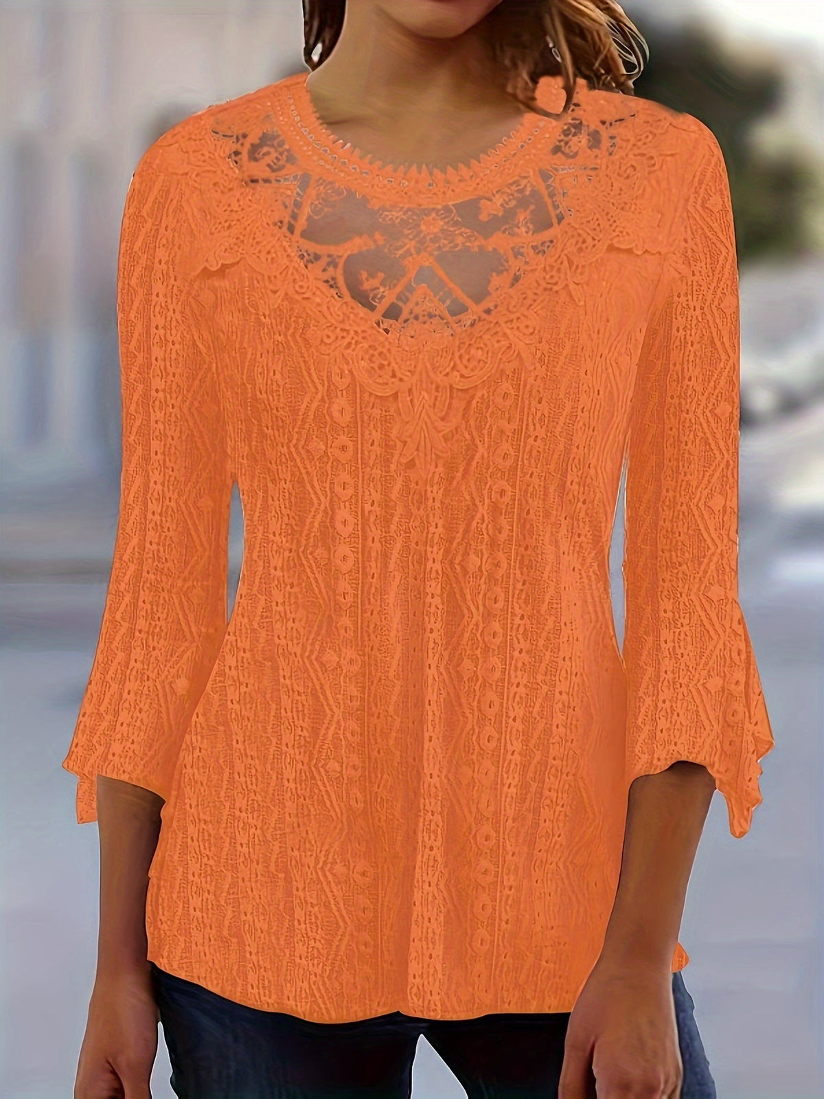 Blouse à manches longues pour femme avec bordure en dentelle contrastante – Haut élégant à col rond semi-transparent sexy pour le printemps, l'été et l'automne en noir, blanc et rouge orangé