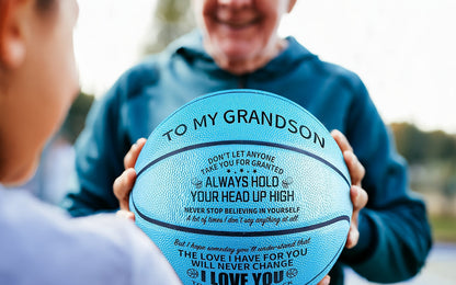 Ballon de basket gravé pour petit-fils et fils – Ballon de basket taille 7 personnalisé et inspirant avec pompe, cadeau de motivation pour anniversaire, Noël, fête, bleu rouge or noir