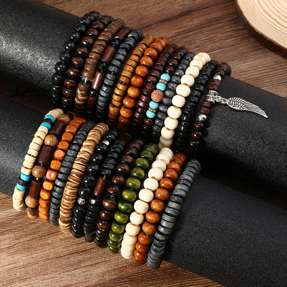 Lot de 24 bracelets bohèmes style western turquoise – Superpositions de bracelets tissés avec plumes, perles en bois et breloques en alliage, bracelets rétro empilables pour femme, cadeau idéal ou souvenir de fête