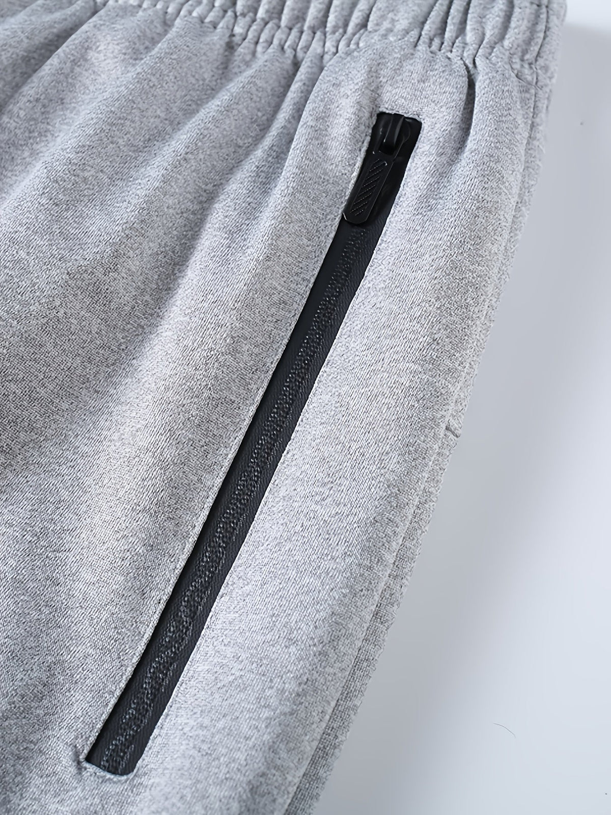 Pantalon de jogging pour homme avec cordon de serrage et poches, coupe classique resserré aux chevilles, en 95 % polyester pour le running, l'entraînement, le quotidien, le printemps et l'automne – Pantalon de sport confortable pour homme