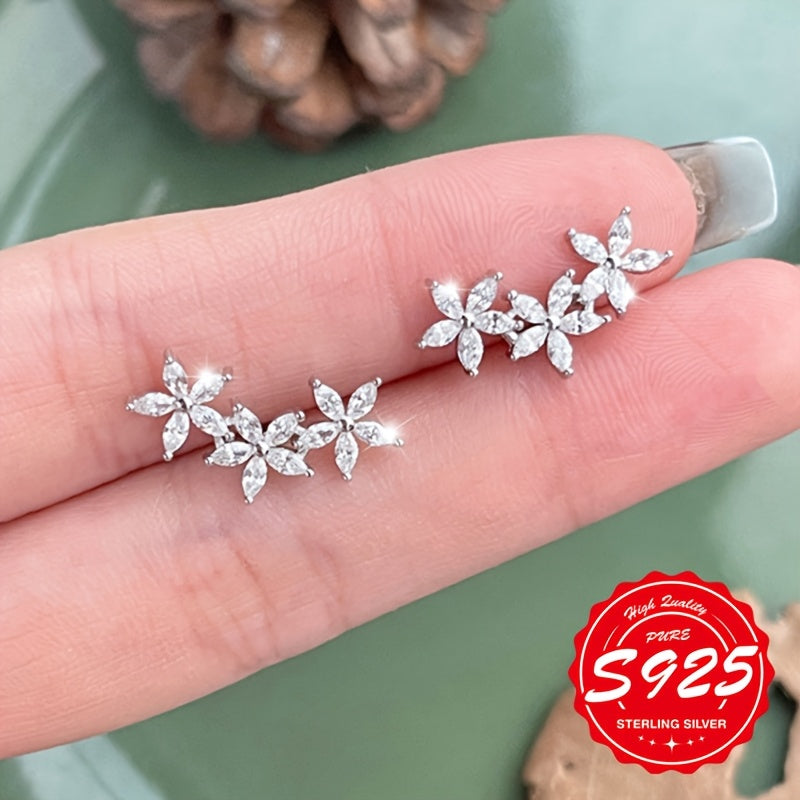 Boucles d'oreilles fleur  à cinq pétales en argent sterling S925 pour femme – Clous d'oreilles brillants, élégants et hypoallergéniques, design floral unique pour le quotidien, anniversaire et cadeau pour femme (4,65 g)