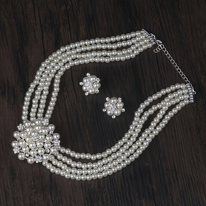 Parure de luxe collier et boucles d'oreilles pour femme – Bijoux plaqués argent perlés pour mariage, soirée et spectacle, accessoires de robe élégants