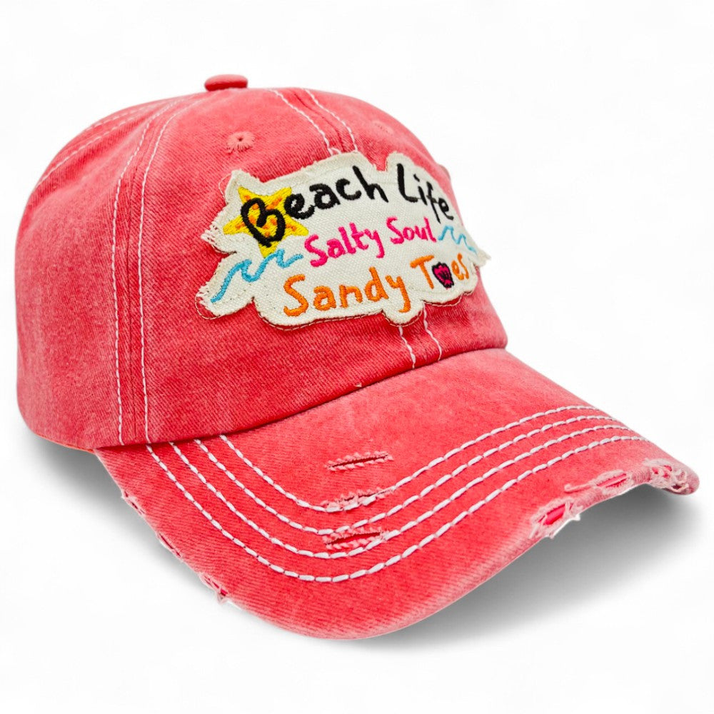 Casquette de baseball brodée, style vintage effet usé, motif « Beach Life Salty Soul Sandy Toes » – Design d'artiste local, 100 % coton, protection UV, réglable, chapeau de soleil côtier, cadeau pour amoureux de la plage