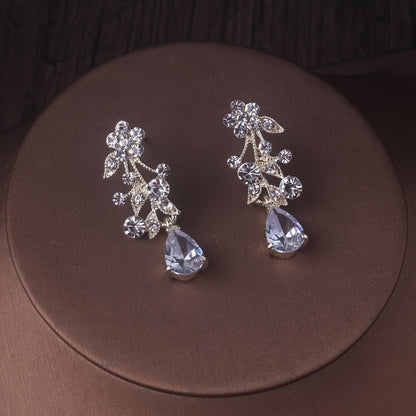 Parure collier et boucles d'oreilles strass pour mariée – Alliage de zinc plaqué argent et or avec incrustation de verre, bijoux de mariage élégants pour mariées, demoiselles d'honneur, banquets et soirées habillées