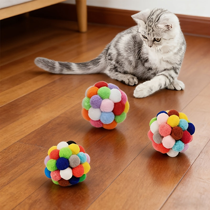Lot de 2 ou 5 balles à grelot pour chat – Jouets élastiques à mâchouiller pour l'auto-amusement des chats et chatons d'intérieur, balles de chasse légères sans pile aux couleurs aléatoires