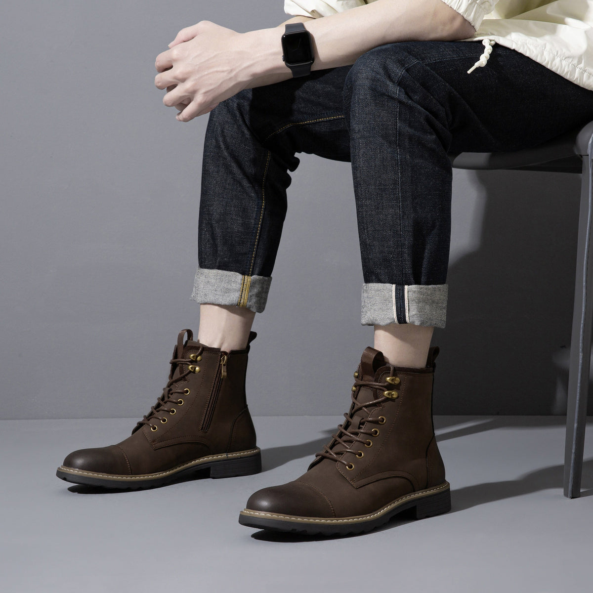 Bottes Chukka de moto pour homme – Bottines de ville en cuir véritable à lacets et fermeture éclair avec semelle antidérapante, bout renforcé, semelle intérieure rembourrée respirante, noir et marron | Velora
