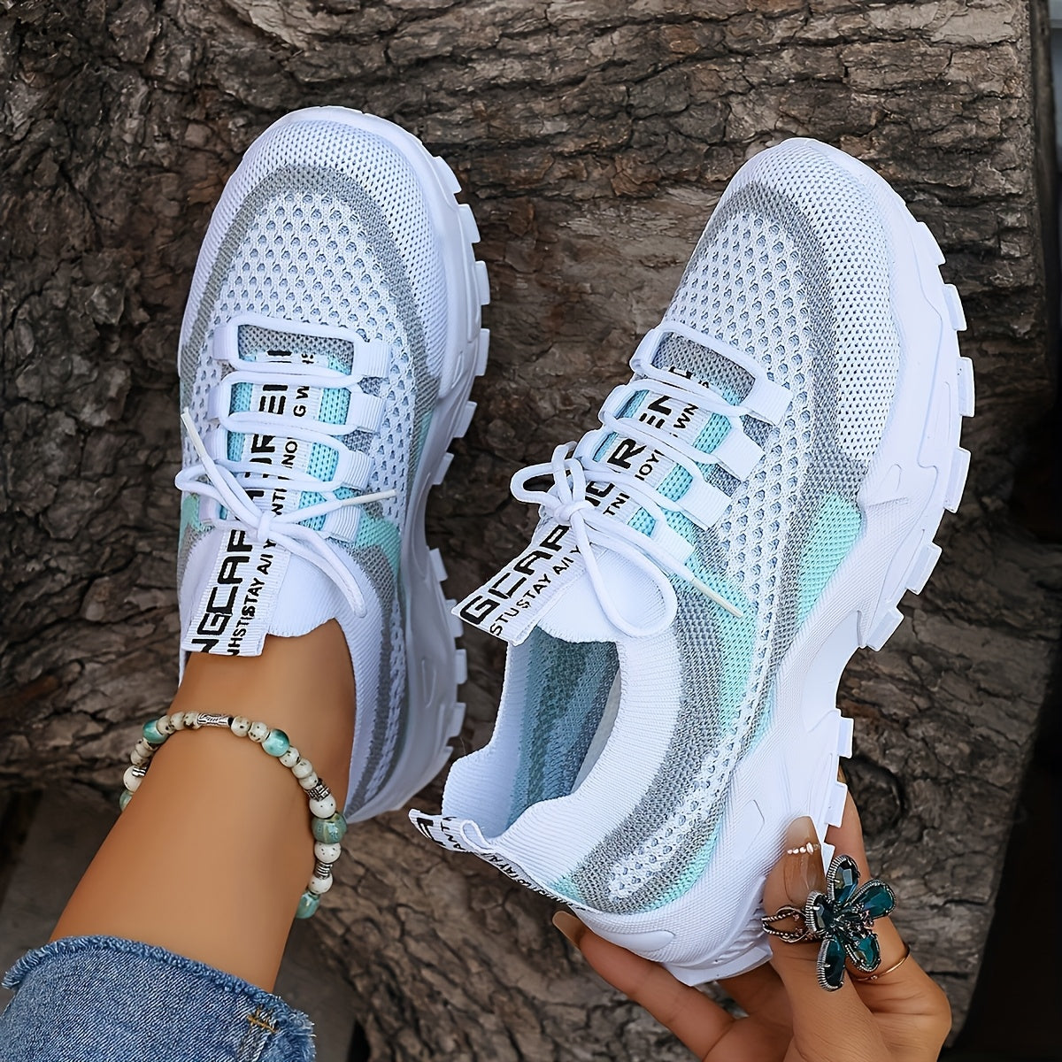 Baskets basses décontractées pour femme avec semelle épaisse en PVC – Tennis légères et respirantes pour la salle de sport, le running et le quotidien | Chaussures de sport pour femme, tailles US 5-10, disponibles en vert, noir, rose et bleu