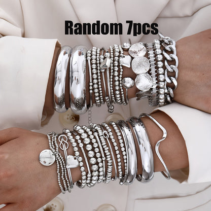 Ensemble de bracelets à breloques vintage avec nœud et imprimé léopard pour femme – Bracelets bohèmes en cordon irrégulier, styles et couleurs aléatoires, argent et or, lot de 7 ou 16 pièces pour les vacances et le quotidien