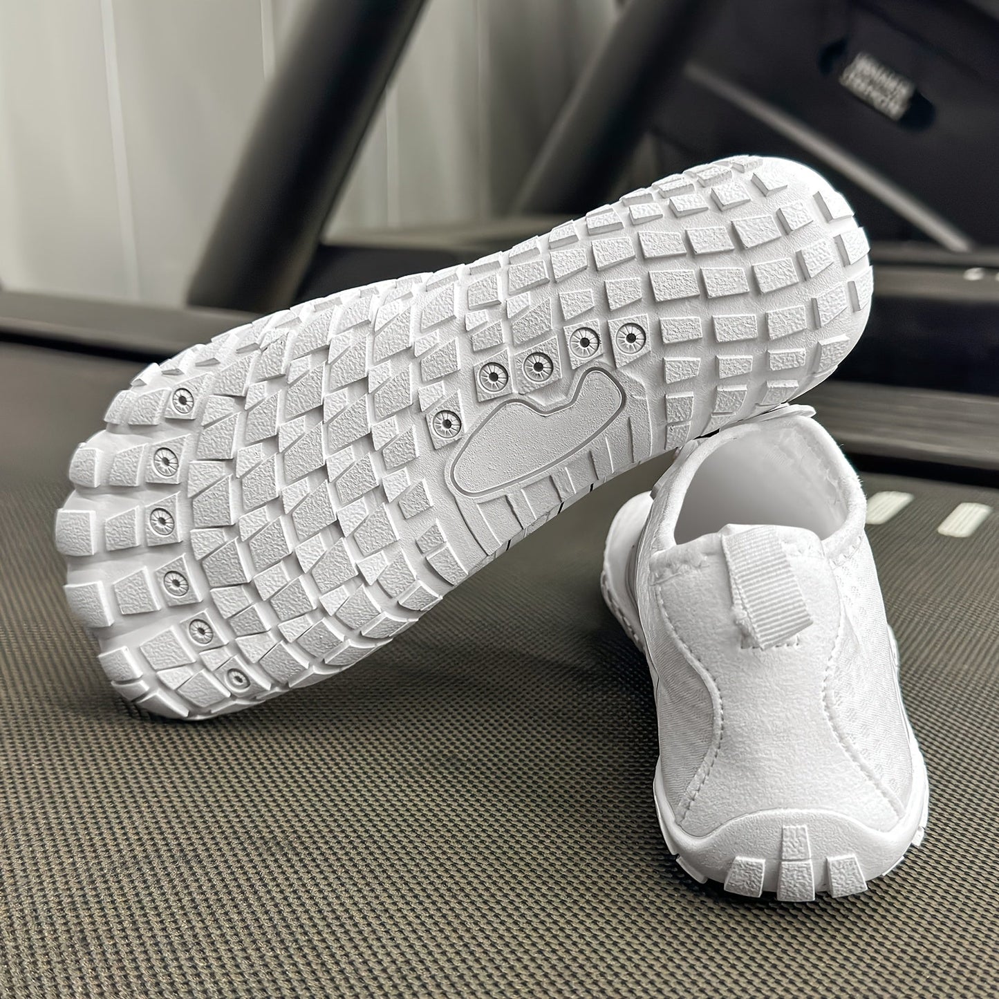Water Shoes Men Women Quick Dry Aqua Shoes for Beach Swimming Yoga Fitness Outdoor, Non-Slip Rubber Sole Lace-Up Round Toe Striped Design, Barefoot Feel Lightweight - US 4.5 to 14