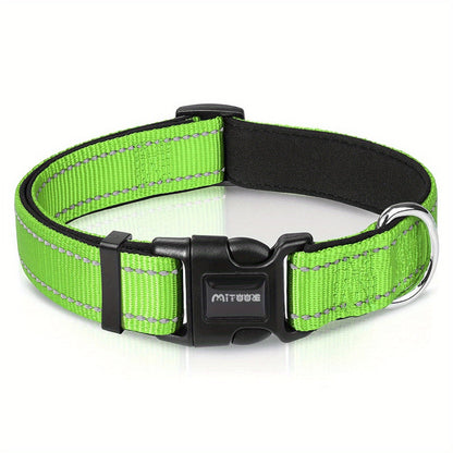 Collier réfléchissant pour chien avec boucle à dégagement rapide – Collier rayé de 2,5 cm, rembourré en néoprène doux et respirant pour petits, moyens et grands chiens, polyester durable, tailles XS à XL, 8 couleurs vives