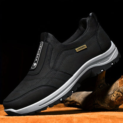 Baskets basses décontractées pour homme à motif lettres, chaussures de sport à enfiler avec semelle intérieure rembourrée – Bout rond confortable pour la salle de sport, le bureau et le quotidien, tailles US 6–11