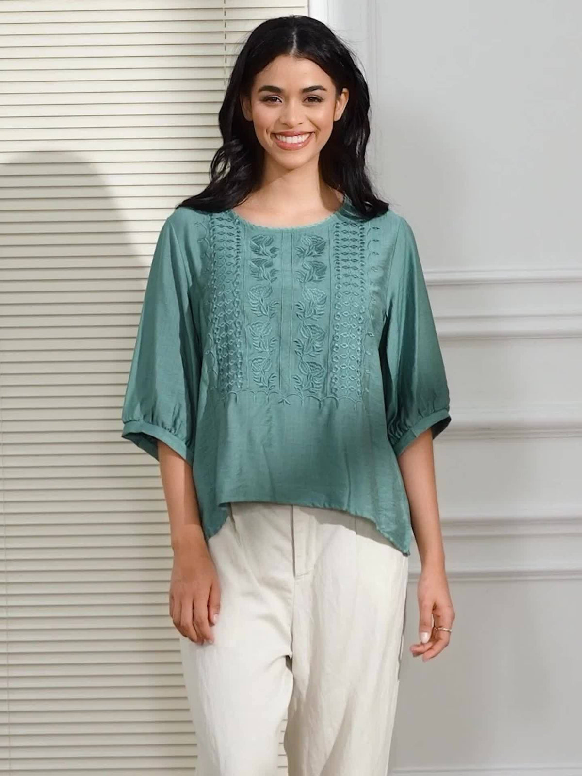 T-shirt décontracté pour femme à fleurs brodées, manches courtes, col rond, coton doux, 4 couleurs blanc vert jaune kaki, S-XXL