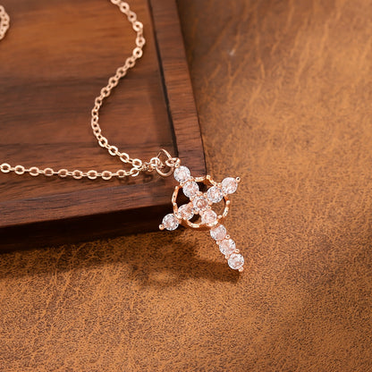 Collier avec pendentif croix et couronne en argent sterling 925 pour femme – Bijou de luxe vintage hypoallergénique pour le quotidien, les vacances et les banquets, cadeau élégant