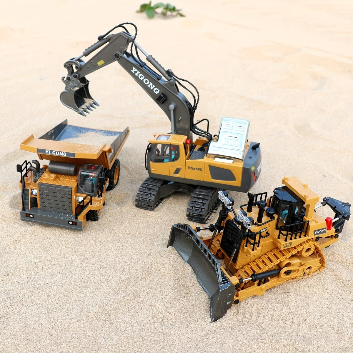 Ensemble de véhicules de chantier télécommandés 2,4 GHz, pelleteuse, camion-benne, bulldozer et chargeuse à 12 canaux, alliage et plastique, jouet de construction STEM pour enfants, cadeau d'anniversaire ou de Noël pour garçons