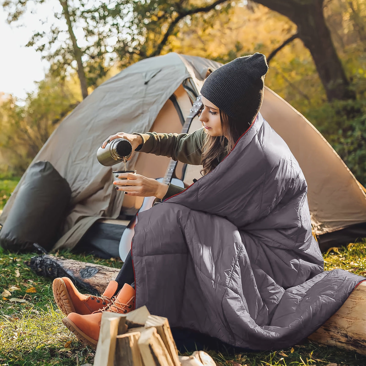 Couverture matelassée de camping, pliable, légère et chaude avec traitement déperlant DWR, incluant un masque de nuit 3D, 140x200 cm, pour camping, voyage, voiture, plage, stade, hamac, canapé et festival