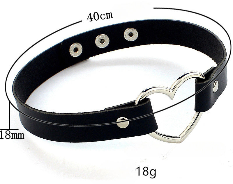 Lot de 20 colliers ras-de-cou gothiques en velours pour femme – Style tatouage en dentelle noire Y2K avec motifs cœur, lune, croix et pendentifs, bijoux tendance pour le cou, cadeau pour fête, festival et usage quotidien